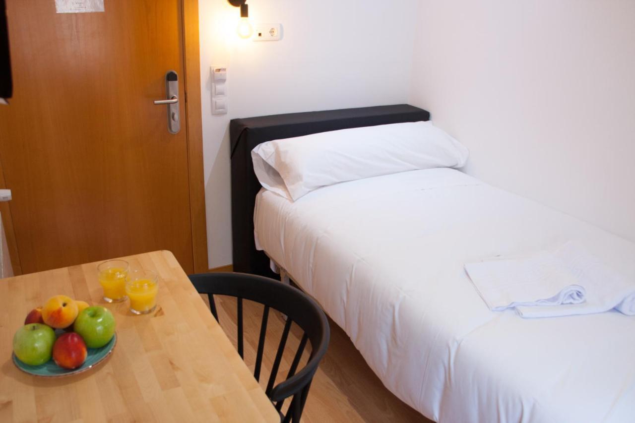 Hostal Cuentame Evolucion Auto Check In Burgo المظهر الخارجي الصورة